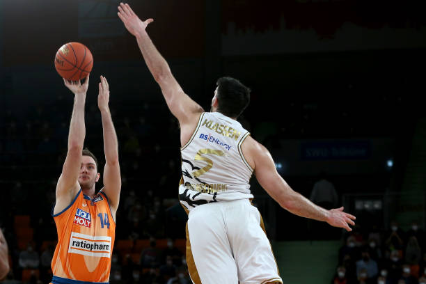 每个人都知 每个人都知