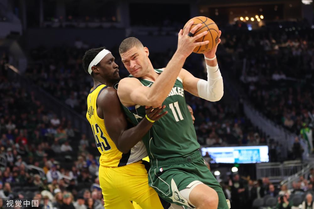 的赛场上 的赛场上