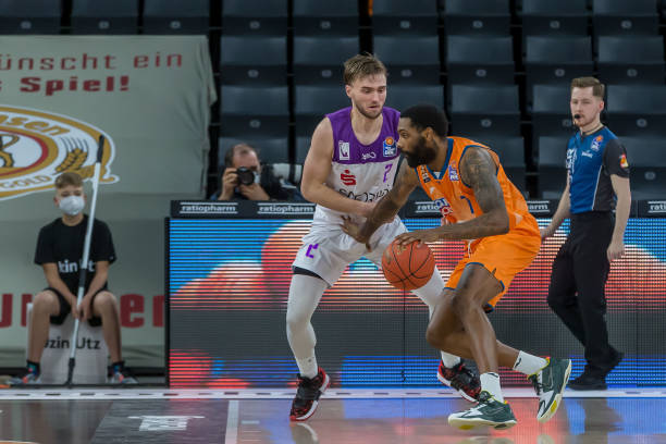 深入剖析此 深入剖析此