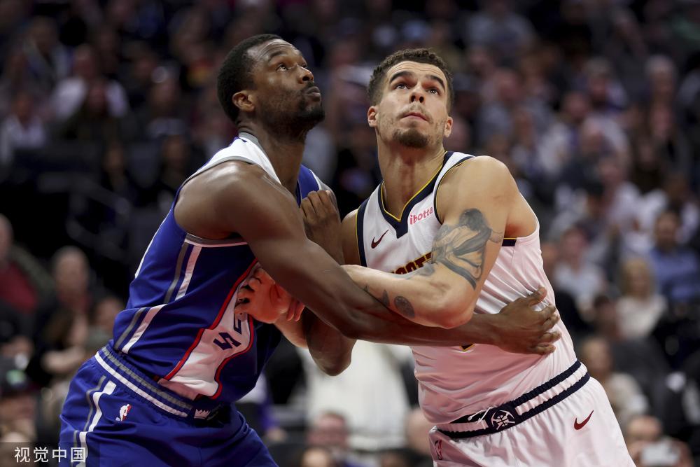 提出了颇具 提出了颇具